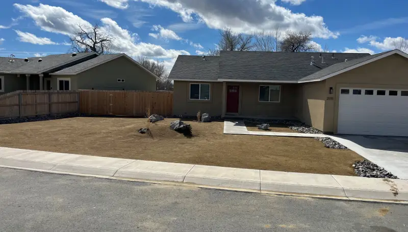 Simple Low Maintenance Landscape 1